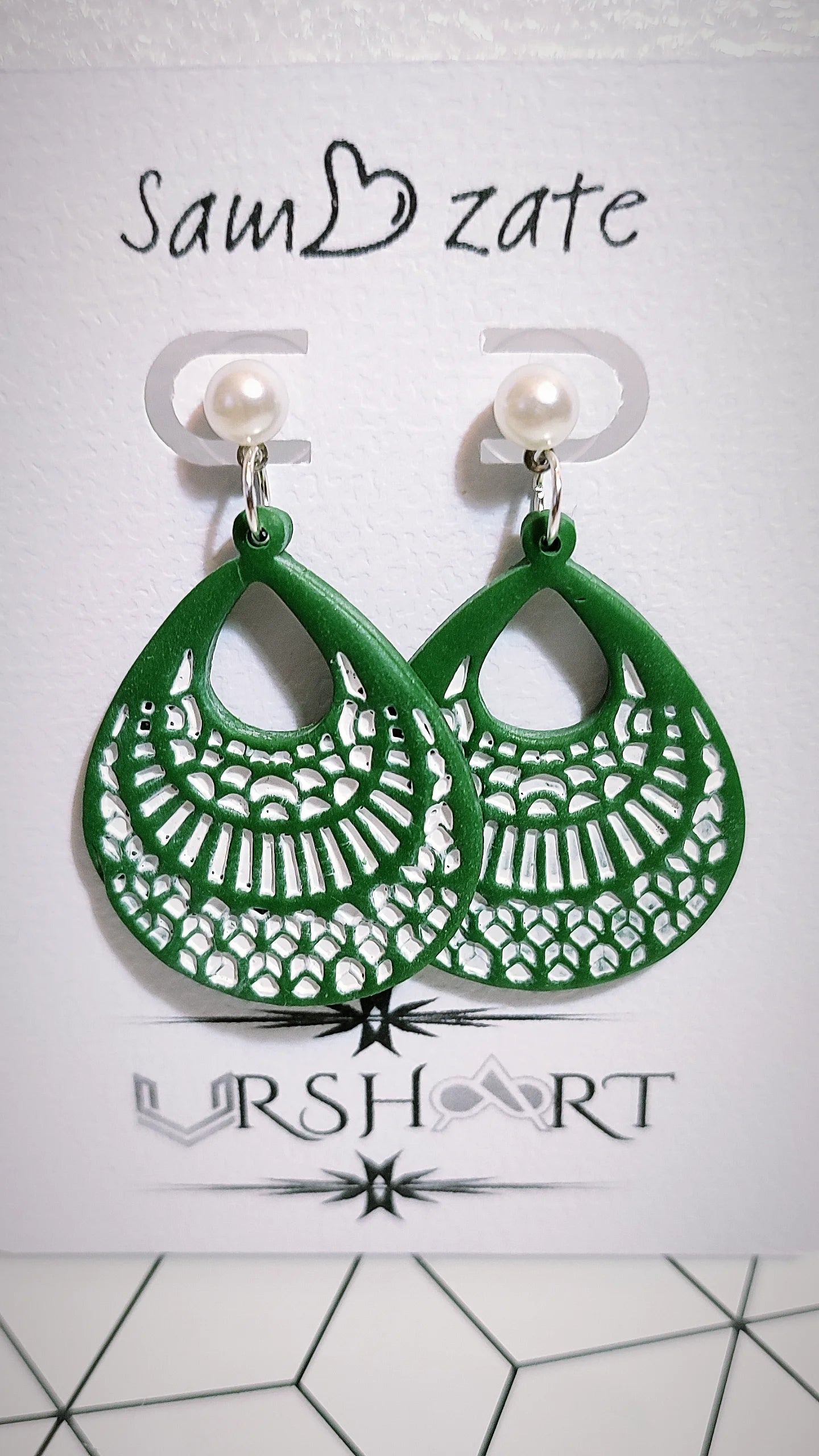 Earrings PIA